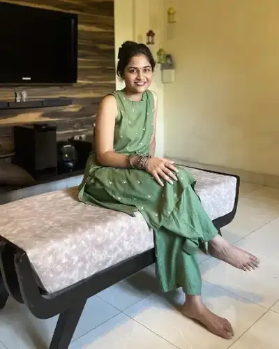 Sainthia Call Girls